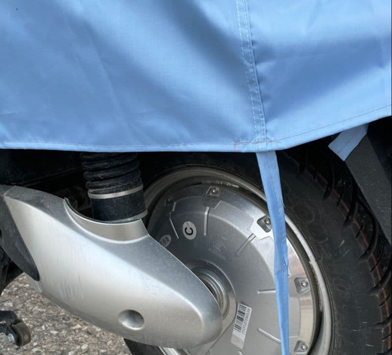 バイクカバー 原付 丈夫な裾部分固定タイプ原付用防風バイクカバー 