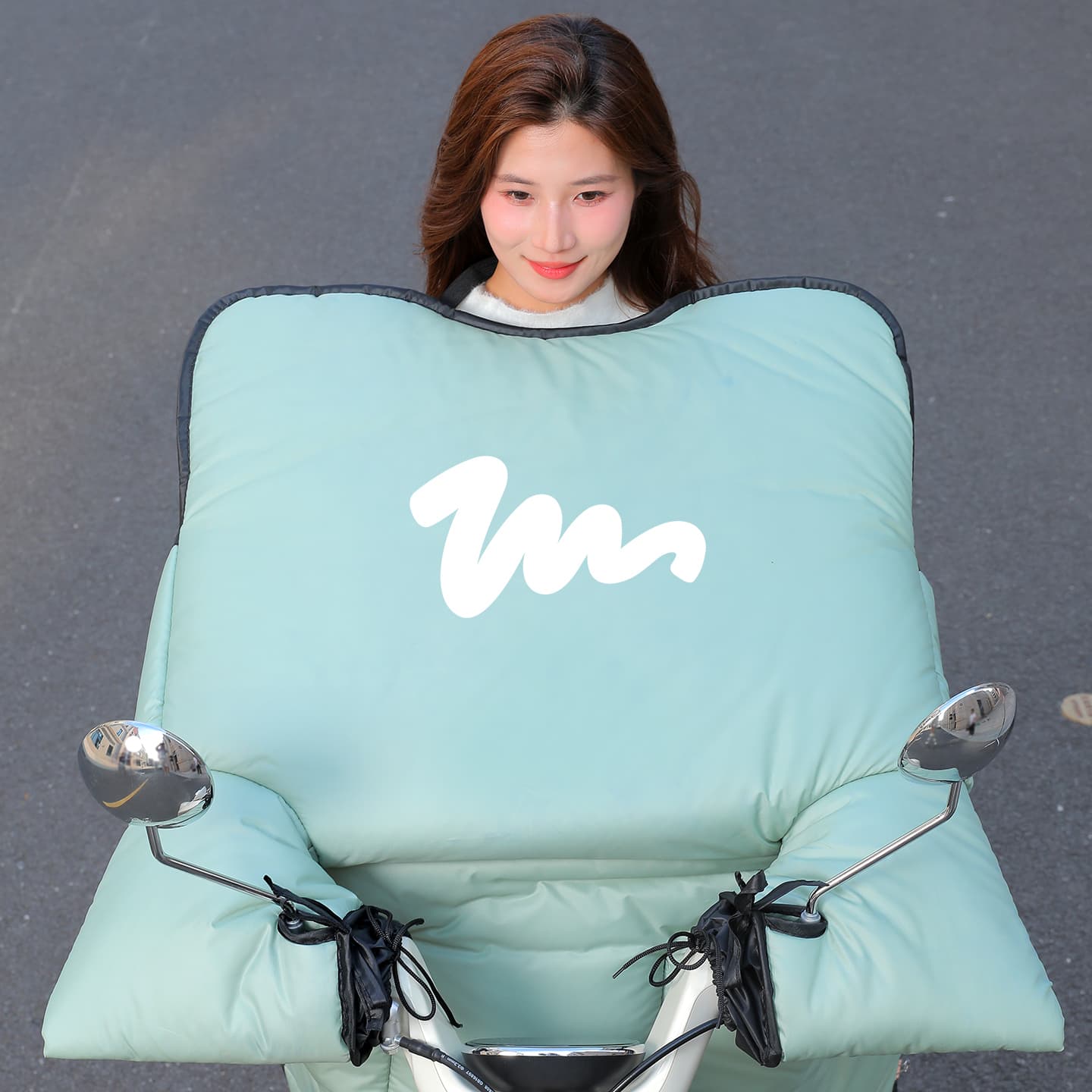 バイクカバー 冬用ふわふわ原付ひざ掛けカバー